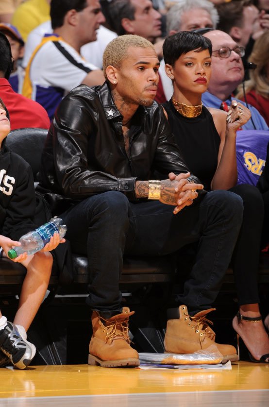rihanna-chris 2