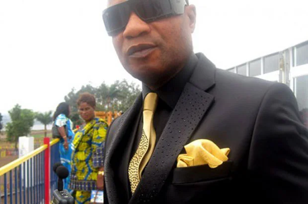Togo : Une poursuite judiciaire engagée contre Kofi Olomidé à Lomé