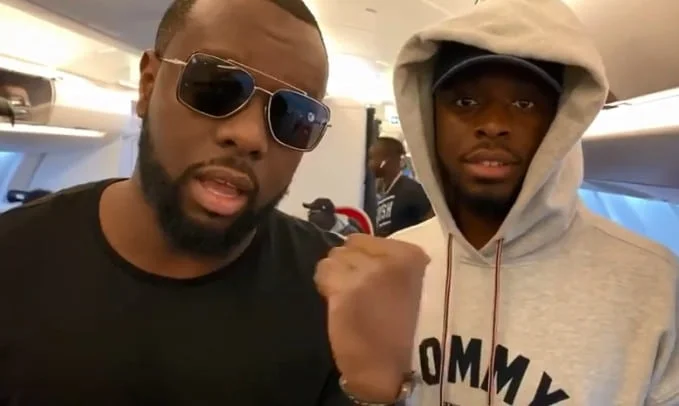 Dadju et Maître Gims à bord d’Air Sénégal, direction Dakar !