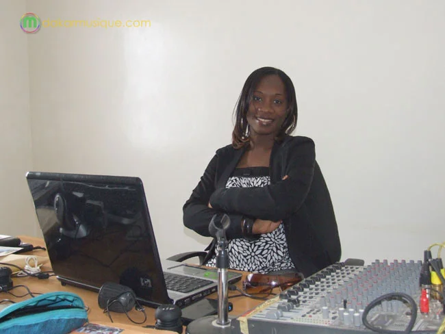 Sarah Louyah animatrice à ZIK FM 89.7
