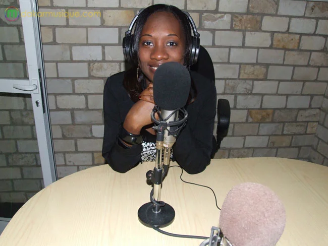 Sarah Louyah animatrice à ZIK FM 89.7