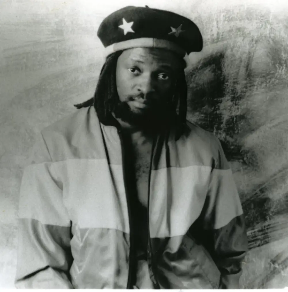 Partagez Votre Histoire : Les Fans de Lucky Dube Racontent leurs Expériences Profondes